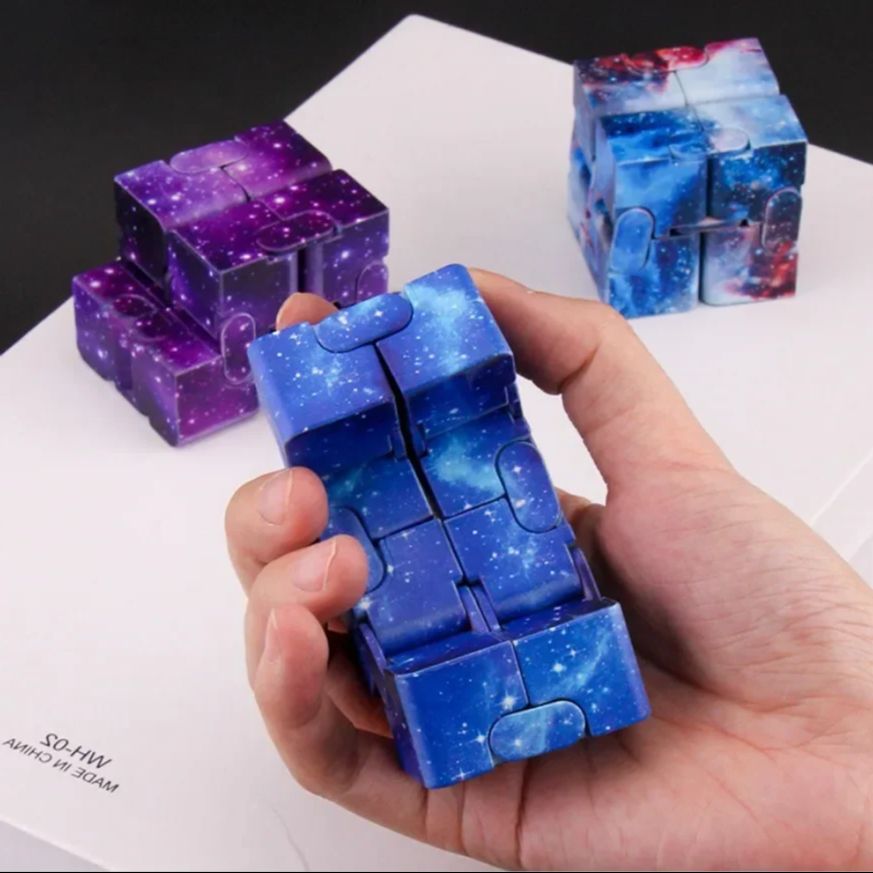 Model Kit Infinite Dimension - Infinite Flip Magic Cube Starry Sky