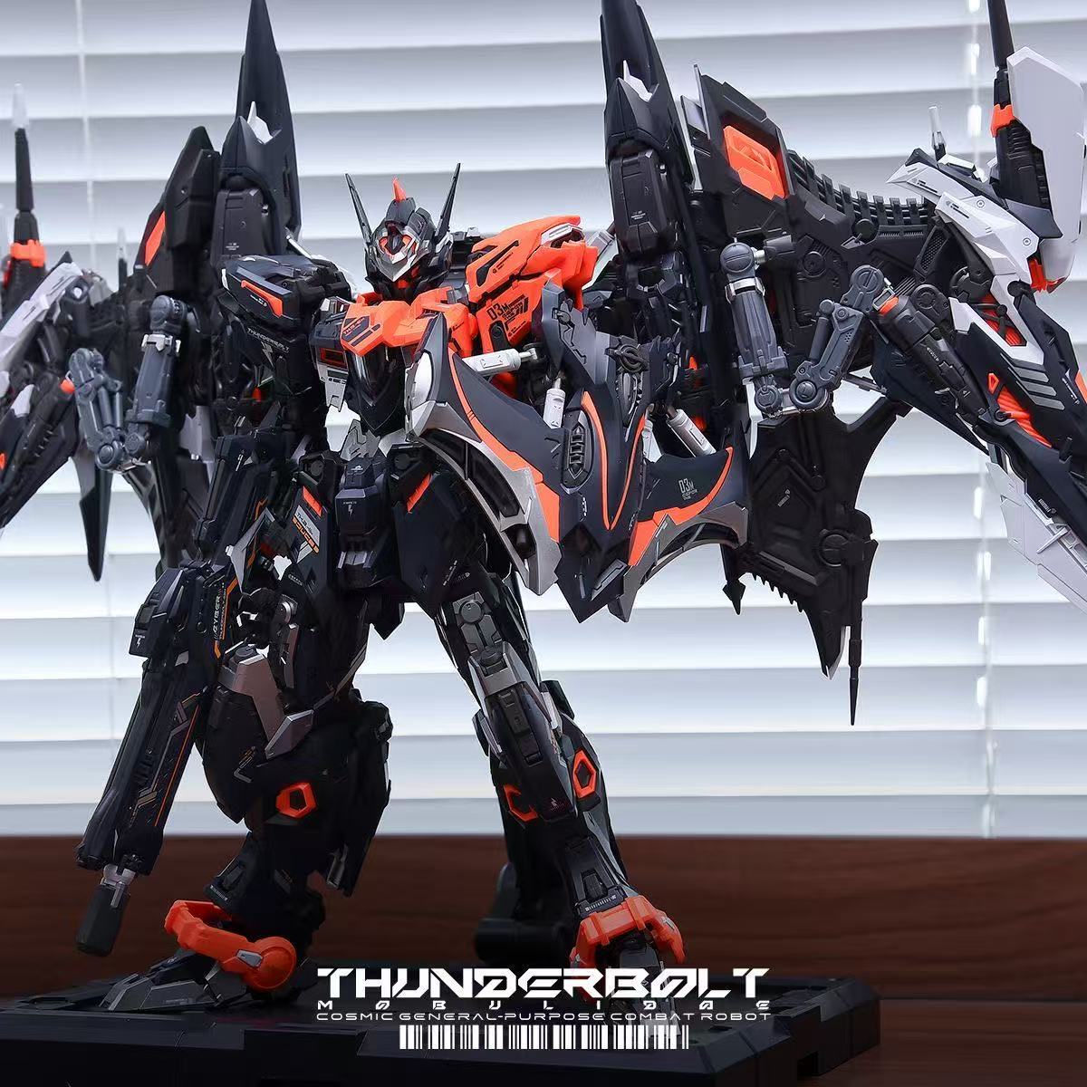 THUNDERBOLT MOBULIDAE 1/100 To - Model Kit Infinite Dimension ulasan dan harga